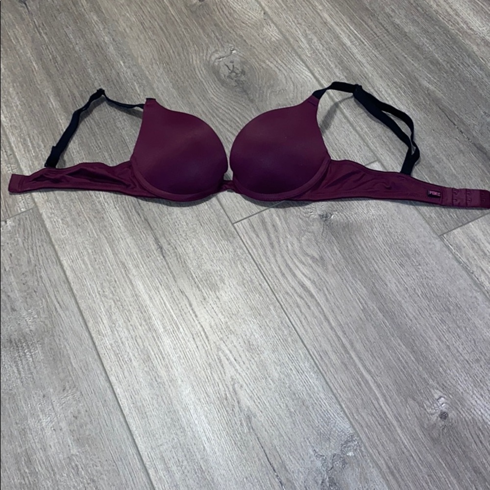 vs PINK bra